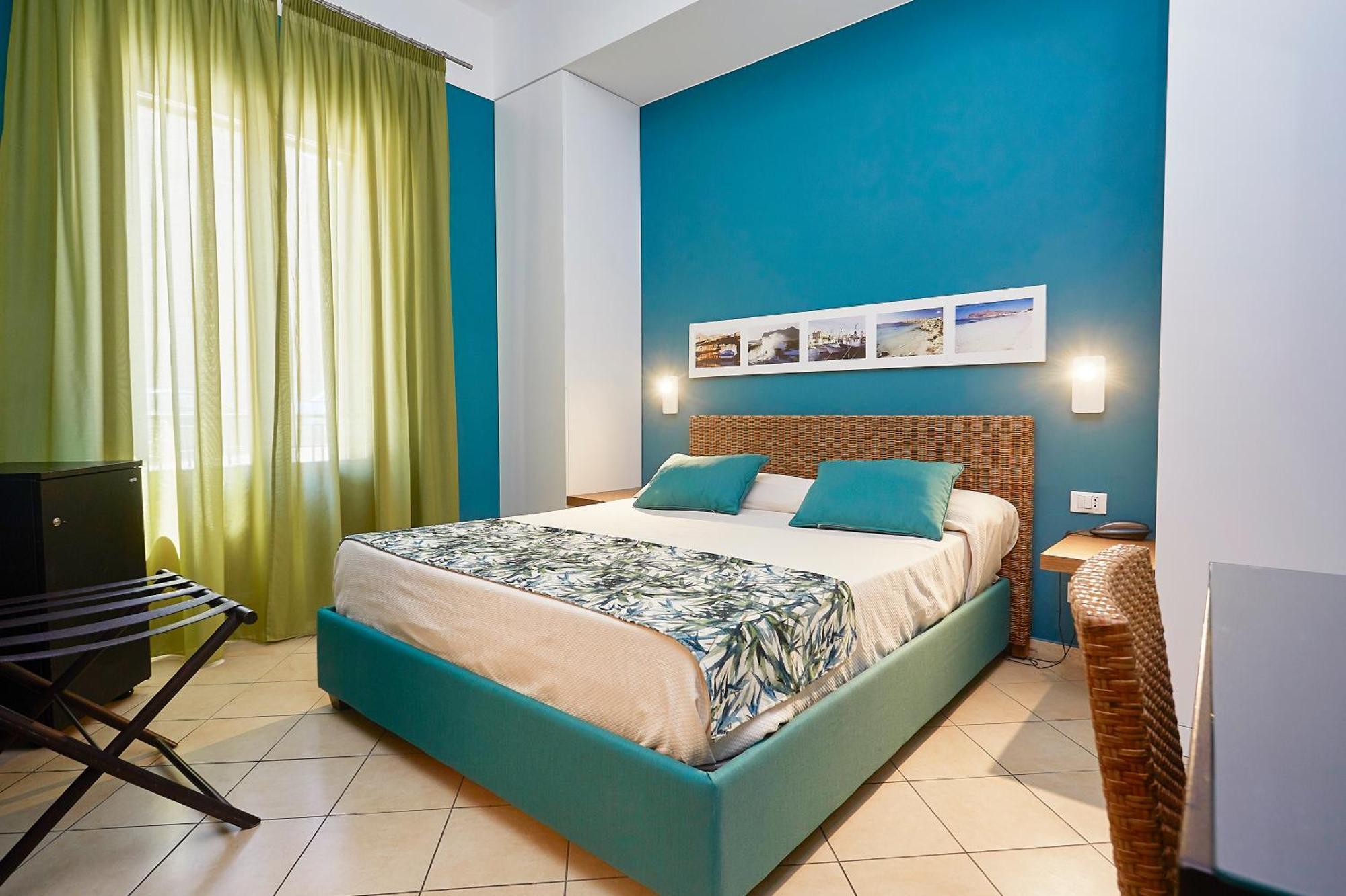 Insula Hotel Favignana Exterior photo